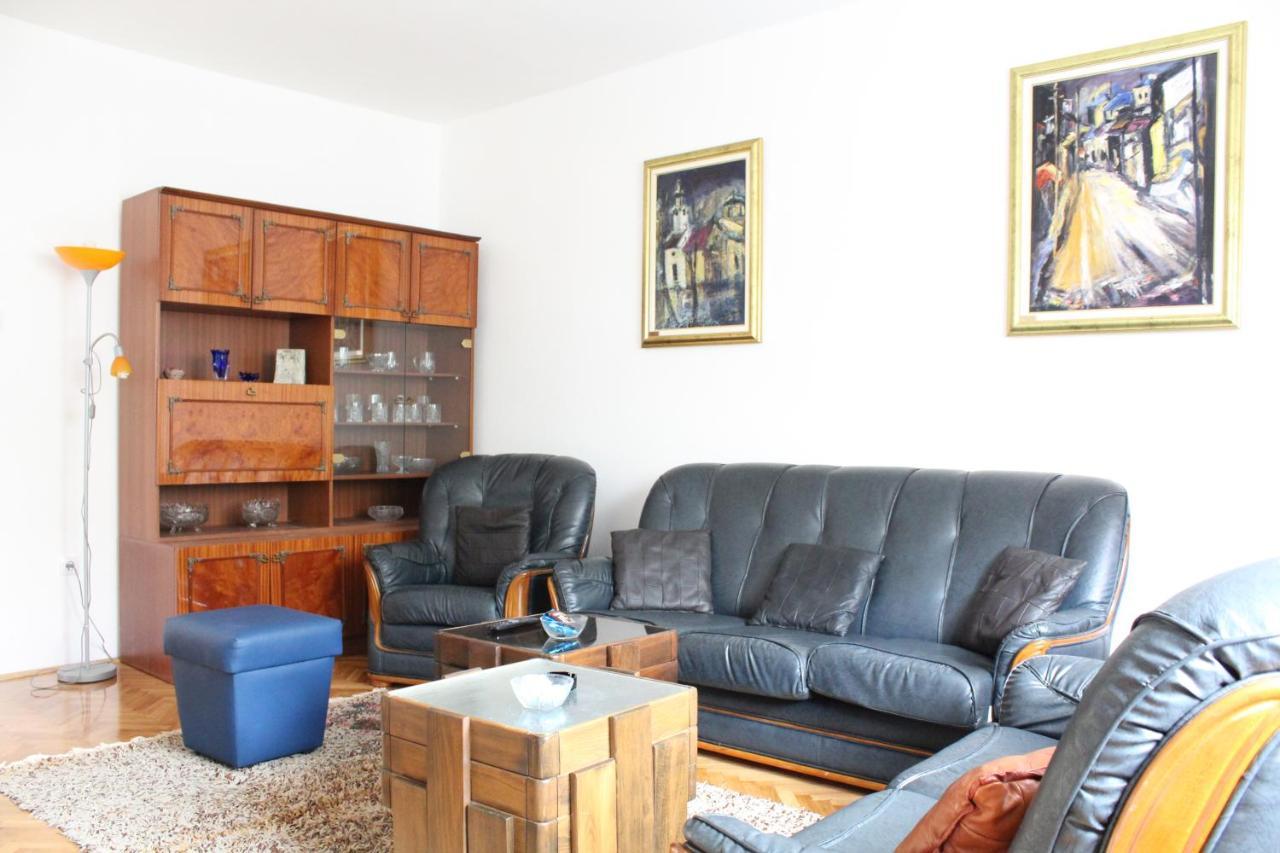 M Apartment Vrsac Eksteriør bilde