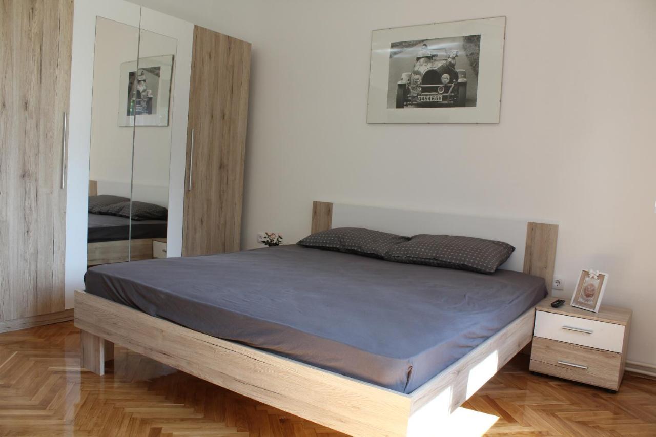 M Apartment Vrsac Eksteriør bilde