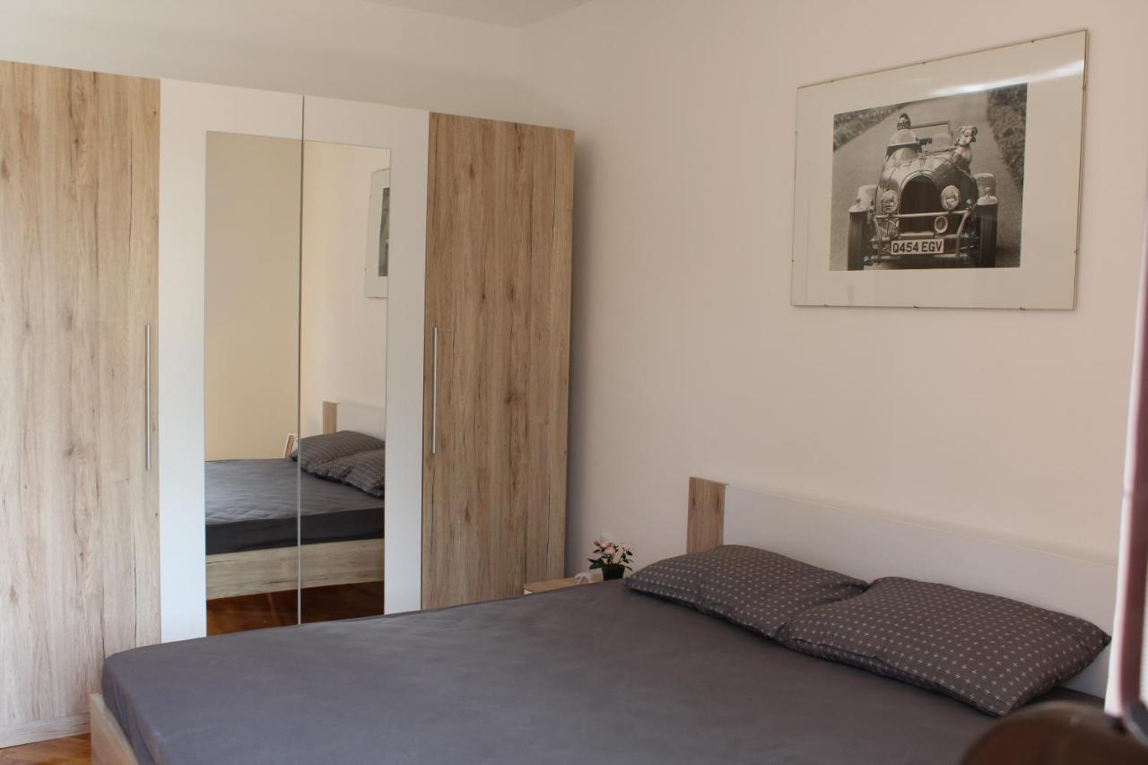 M Apartment Vrsac Eksteriør bilde
